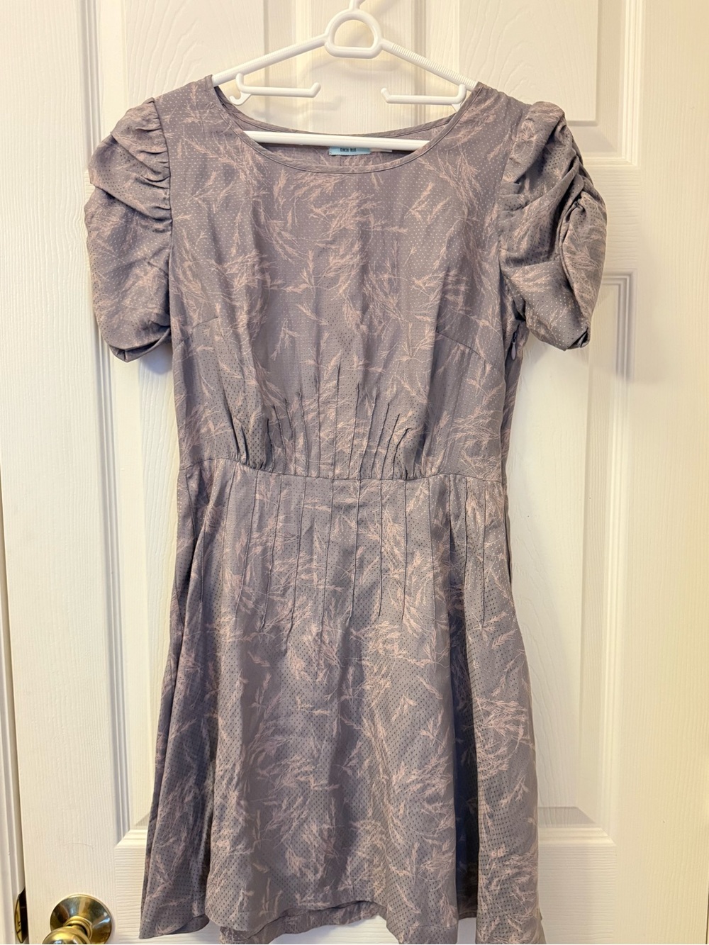 Kimchi Blue Dusty Lavender Puff-Sleeve Floral Jacquard Dress